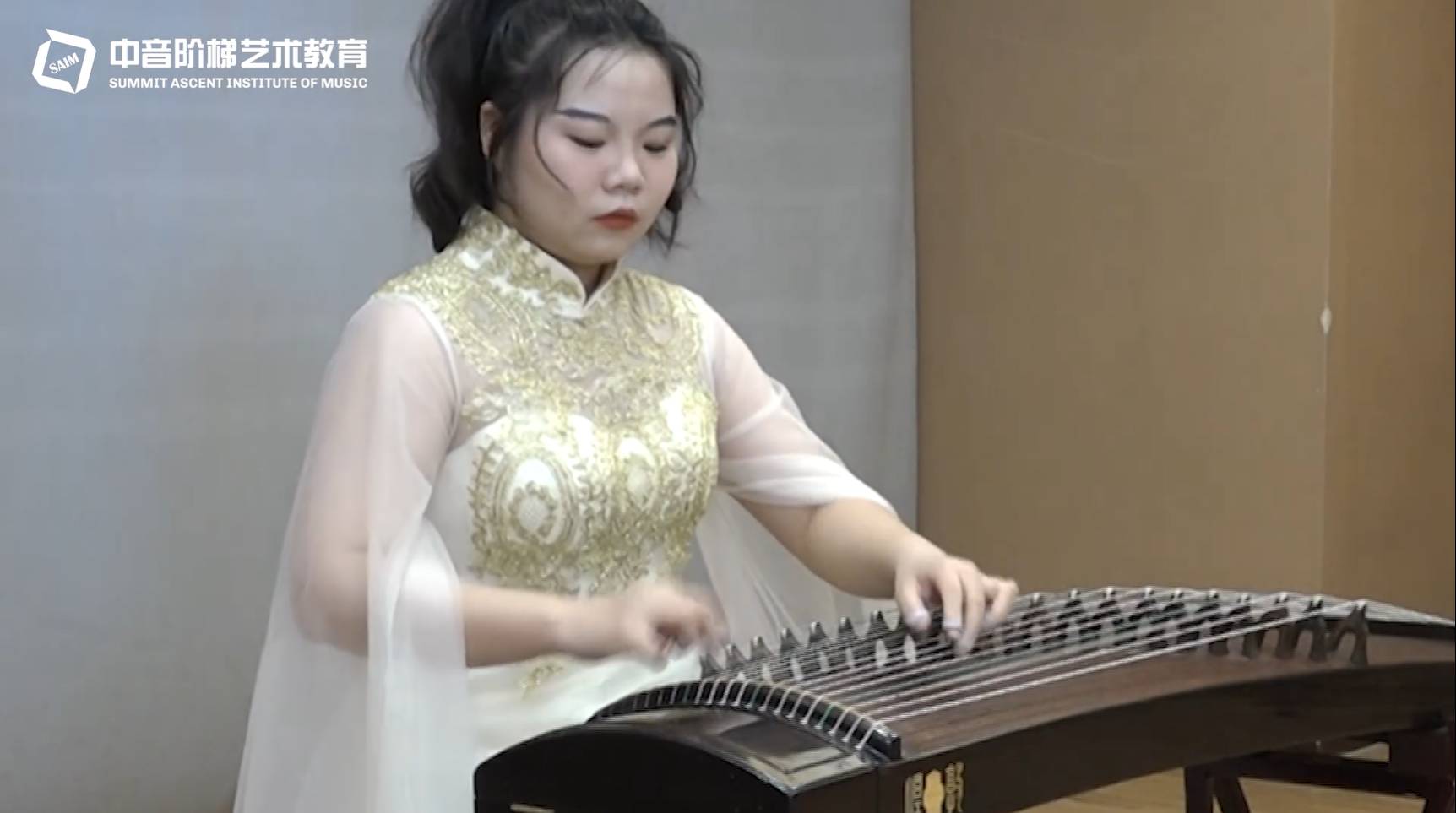 古箏演奏-周可佳